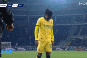 意天空：莱奥可能右腿内收肌受伤，将在周二接受检查